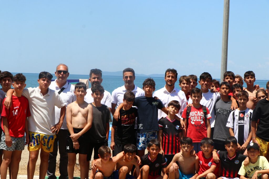 Başkan Yele destek sporcularımıza en iyisini yapma hedefiyle ilerliyoruz.