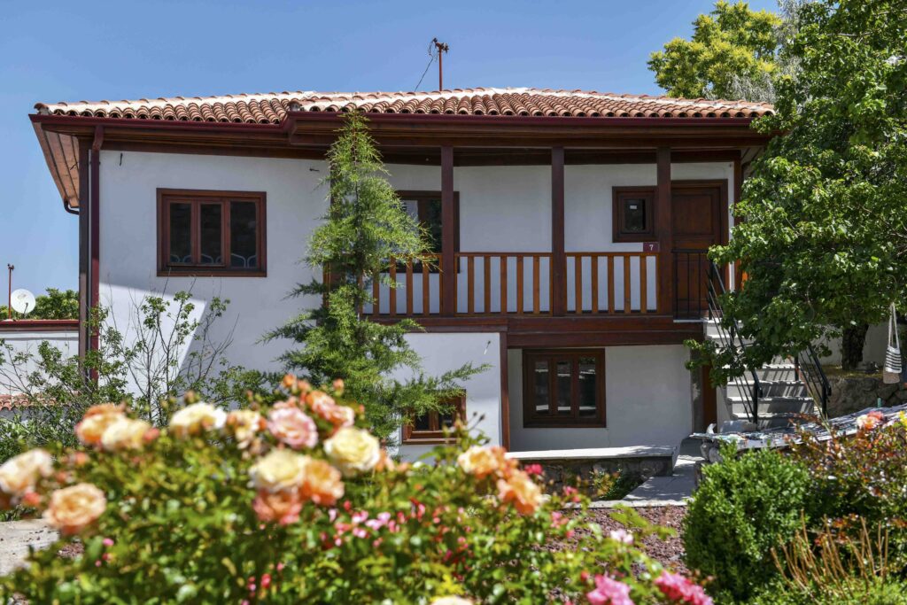 ANKARA DA KALESİ MAHALLE KÜLTÜRÜ VE TARİH BİR ARADA KORUNDU