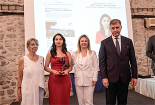 Cesaretle doğruları yazan gazeteciler bizim kahramanımızdır