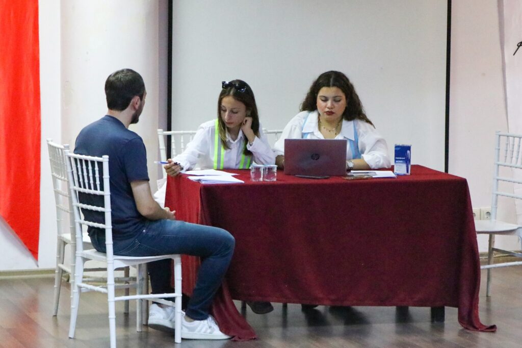 Çiftlikköy İstihdam Ofisi’nde Ekonomiye iş Alanları Desteği