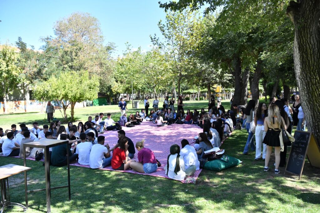Kente Yeni Gelen Üniversite Öğrencilerinin Kentle Kaynaşması
