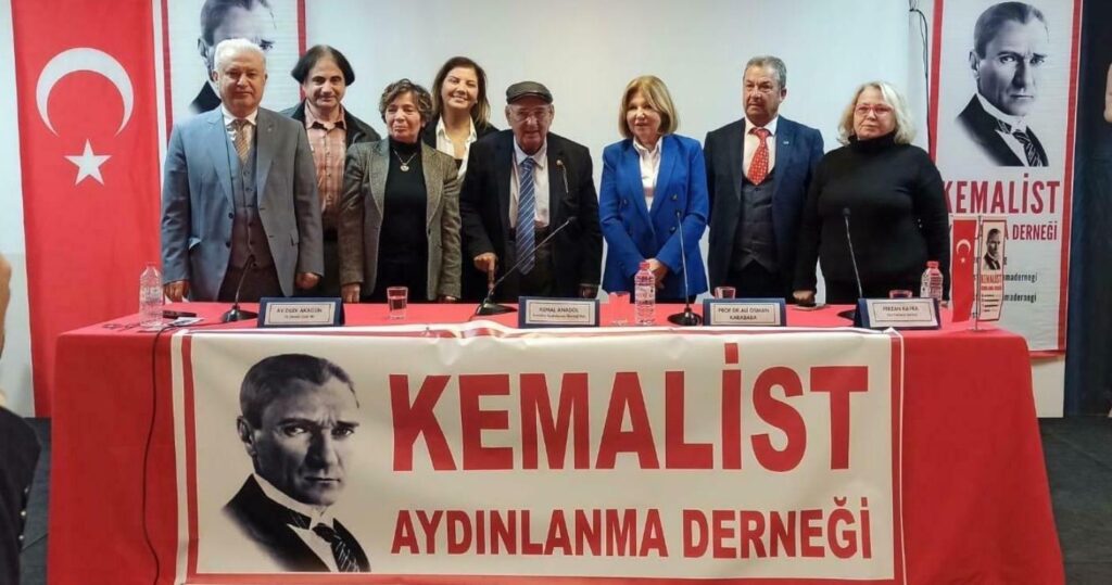 CHP:Olağanüstü seçimli kurultay istenmeli
