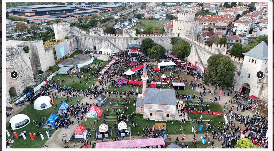 Yedikule Hisarı’nda unutulmaz bir atmosfer oluştu