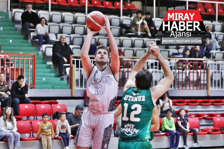 Çiftlikköy Belediye mücadelesinde Konya deplasmanında Karatay Belediyespor’la karşılaştı.