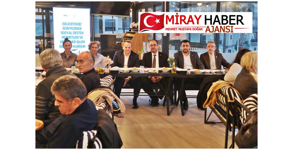 Çiftlikköy’de bir araya gelen Cumhuriyet Halk Partisi Yalova İl ve İlçe yöneticileri