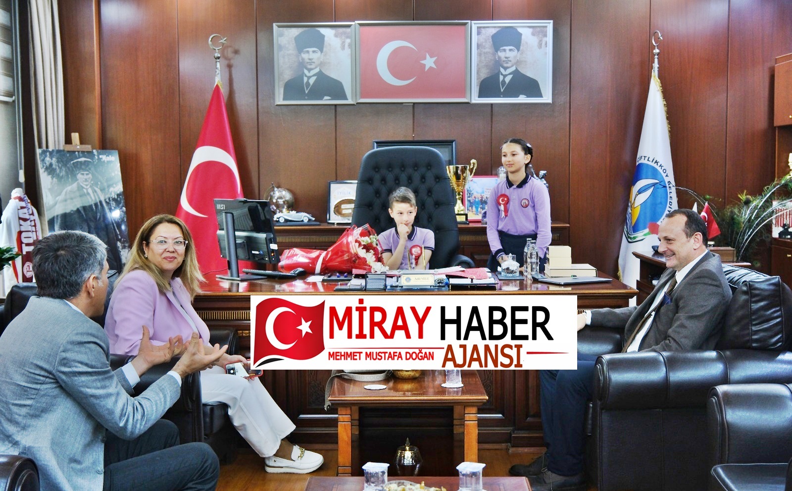 YALOVA ÇİFLİKKÖYDE 23 NİSAN ULUSAL EGEMENLİK  VE ÇOCUK BAYRAMI KUTLANDI