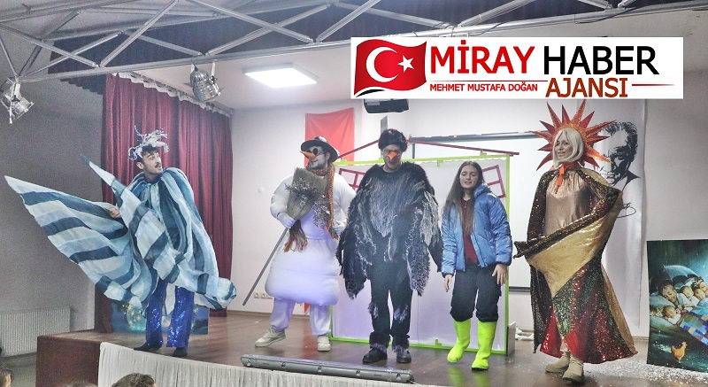 Çiftlikköy de Çocuk Tiyatrosu Şöleni’ ile tiyatrosu