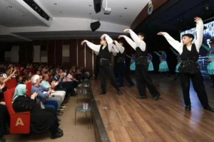 Bursa İnegöl’de ‘Zaferden Kurtuluşa Etkinlikleri’nde tiyatral şölen